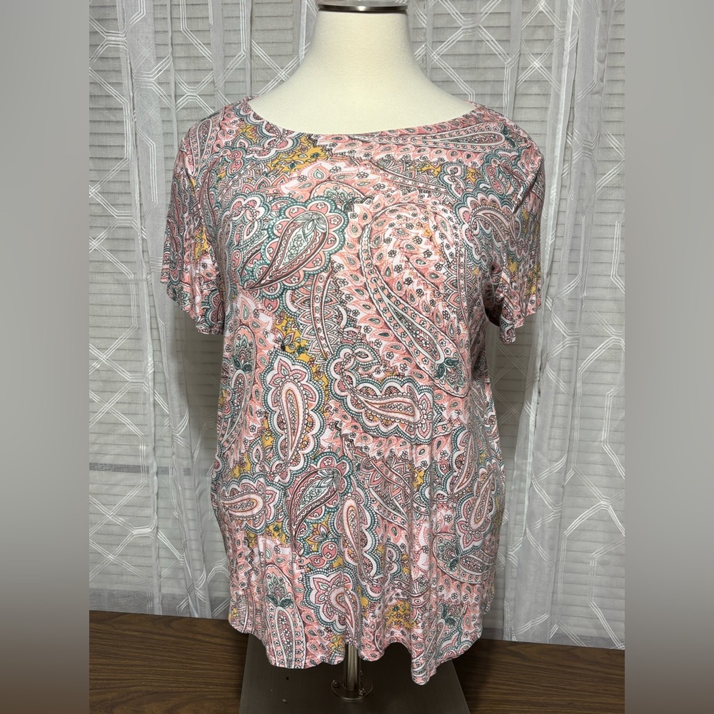 Cupio 3X Paisley Print Pink Top 25” p2p 29” L short sleeve